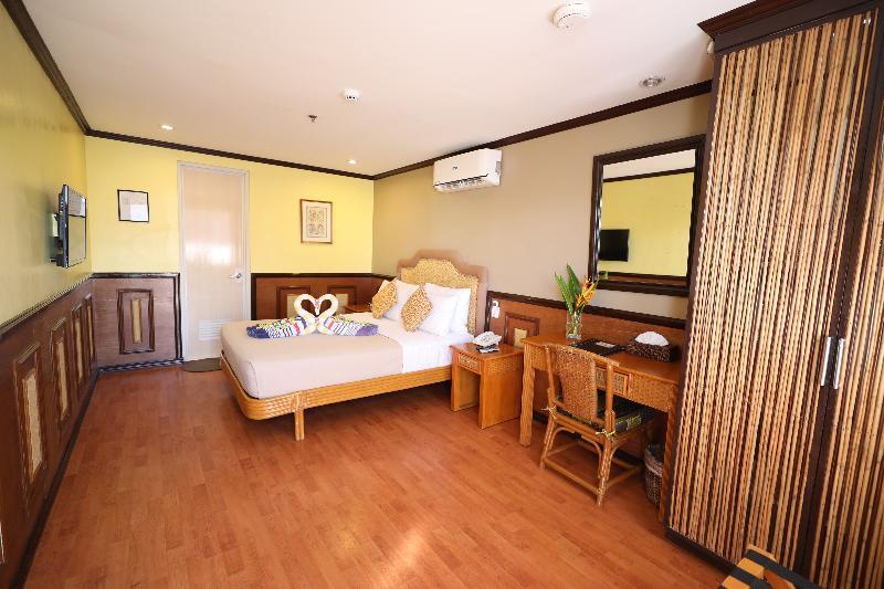 Red Coco De Boracay Hotel 3*